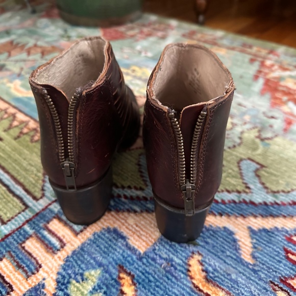 Freebird by Steven Cain Bootie - Picture 2 of 4